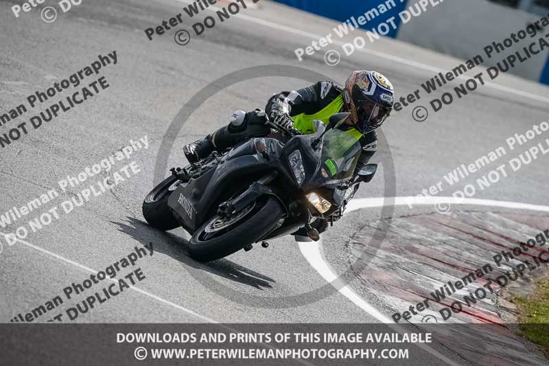 donington no limits trackday;donington park photographs;donington trackday photographs;no limits trackdays;peter wileman photography;trackday digital images;trackday photos